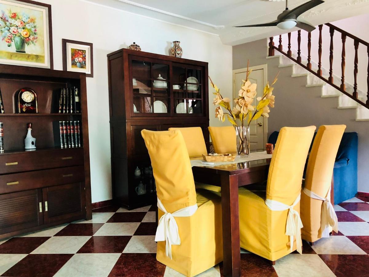 Вилла Casa Grande Con Piscina Рота Экстерьер фото