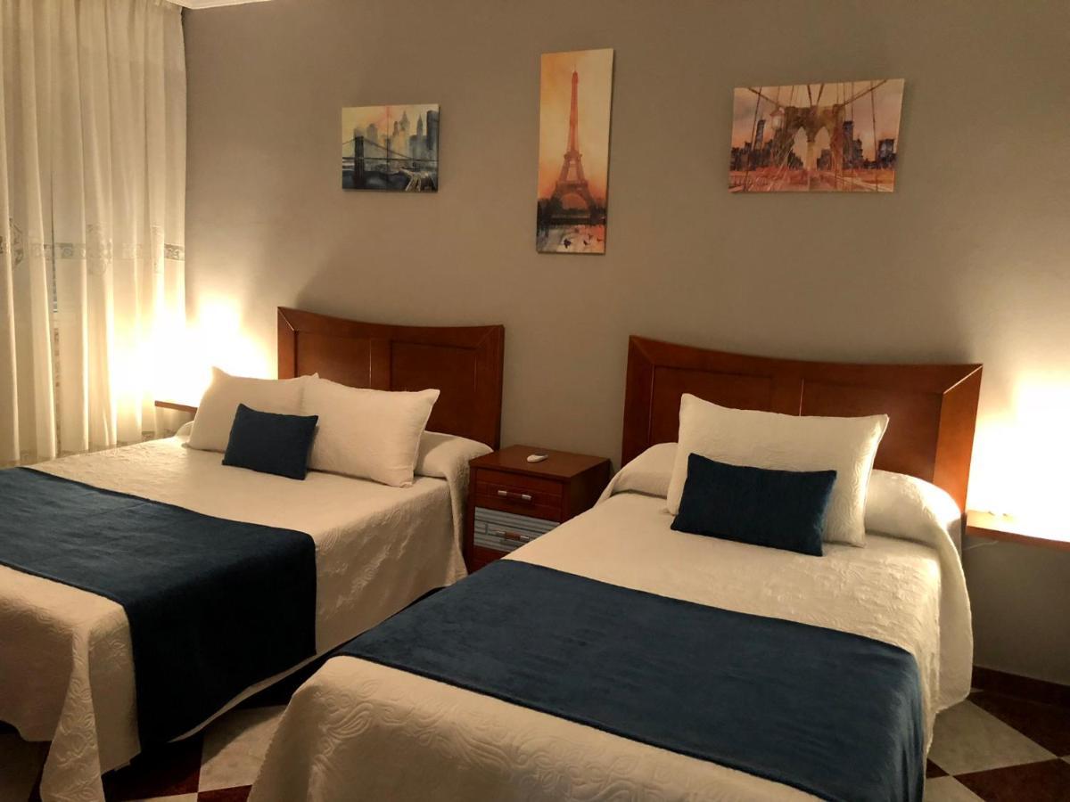 Вилла Casa Grande Con Piscina Рота Экстерьер фото