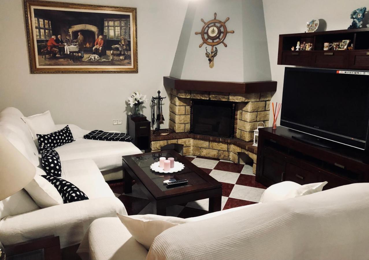 Вилла Casa Grande Con Piscina Рота Экстерьер фото